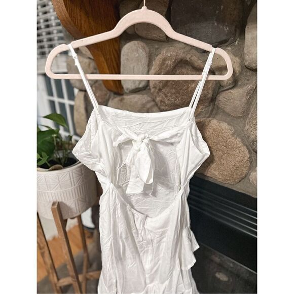 Francesca’s NWT White Summer Dress - Picture 4 of 8
